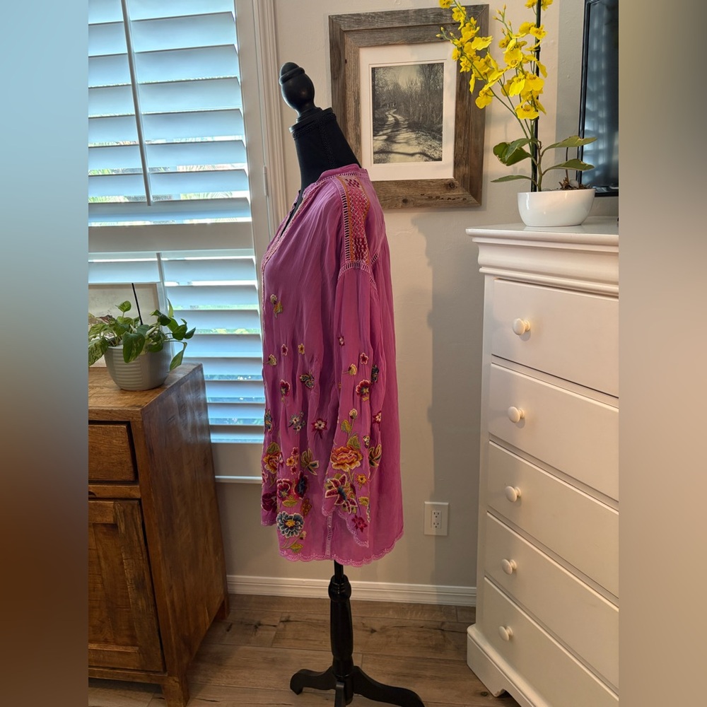 Johnny Was
MAUDE BLOUSE, 1X - Picture 4 of 10